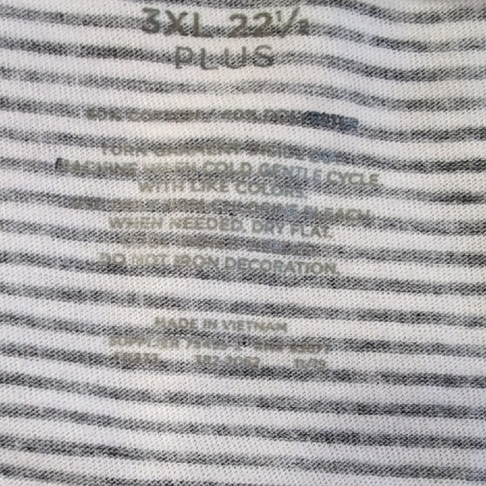 Arizona Jean Company | Black and White Striped Tee with Sequin Unicorn Size 3XL - Picture 7 of 7